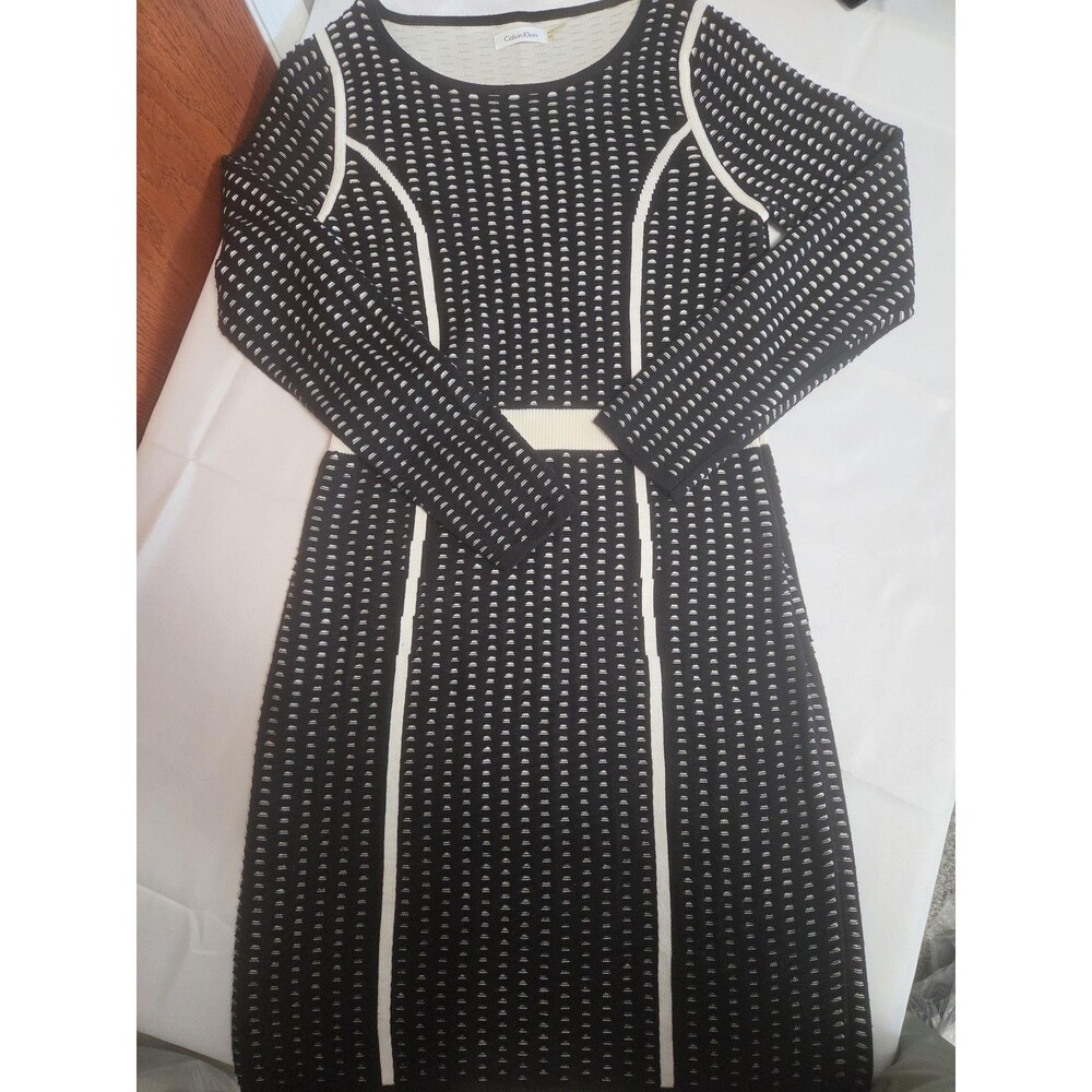 Calvin Klein Sweater Dress Womens Medium Black White Geometric Long Sleeve Knit